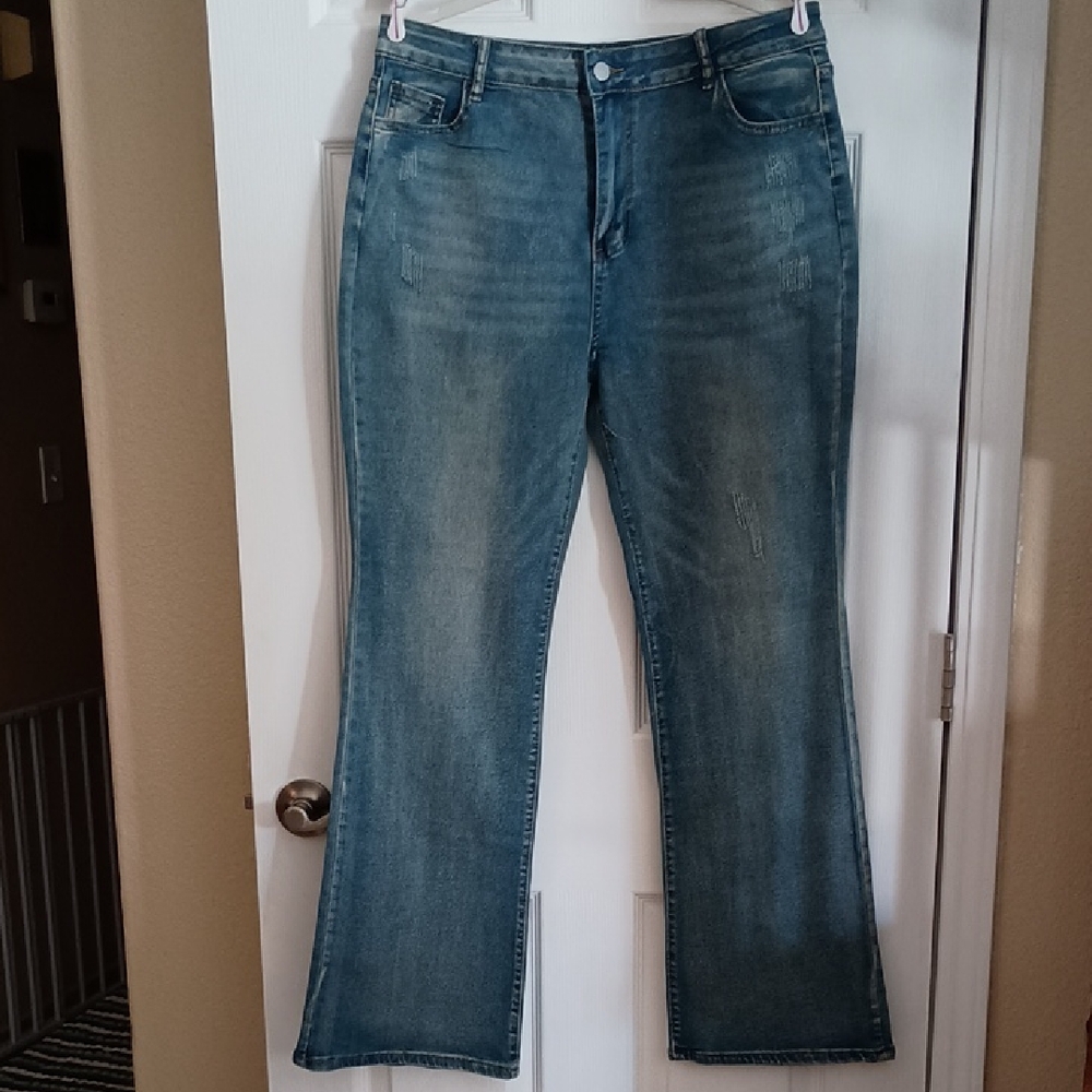 New Distressed High Waisted 5 Pocket Boot Cut Jeans a100
